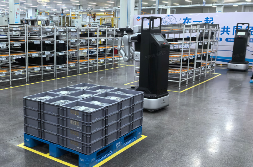 米兰官网-星影巨幕打造私享影院，三星携多款98英寸超大型电视参展AWE 2024